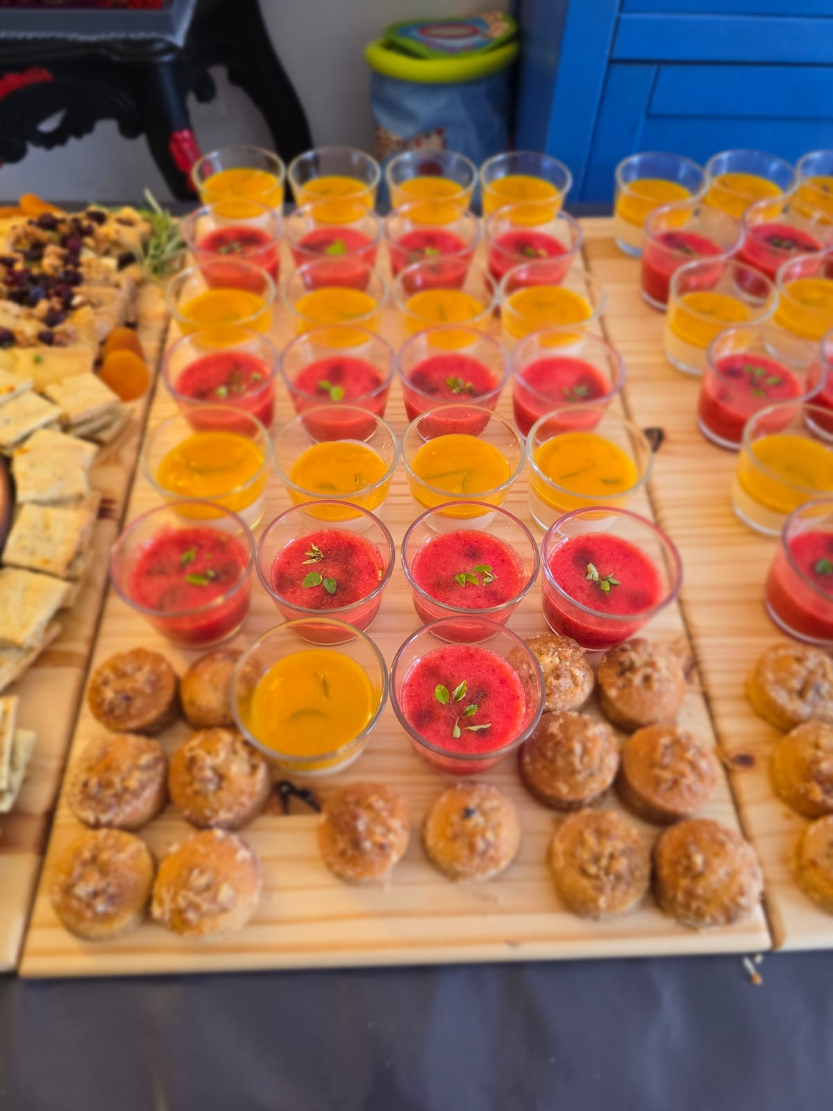 Verrines de desserts colorées
